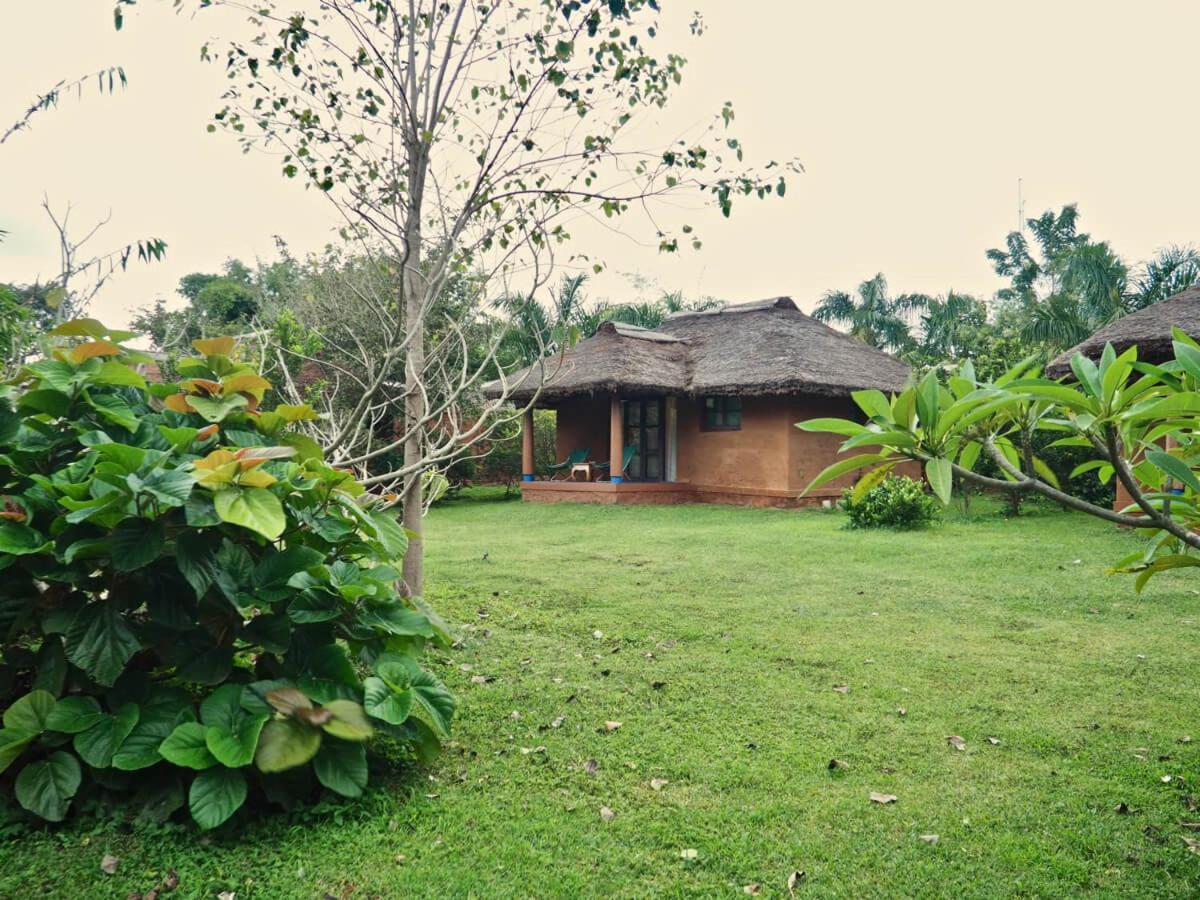 Red Earth Kabini Begūr Kültér fotó